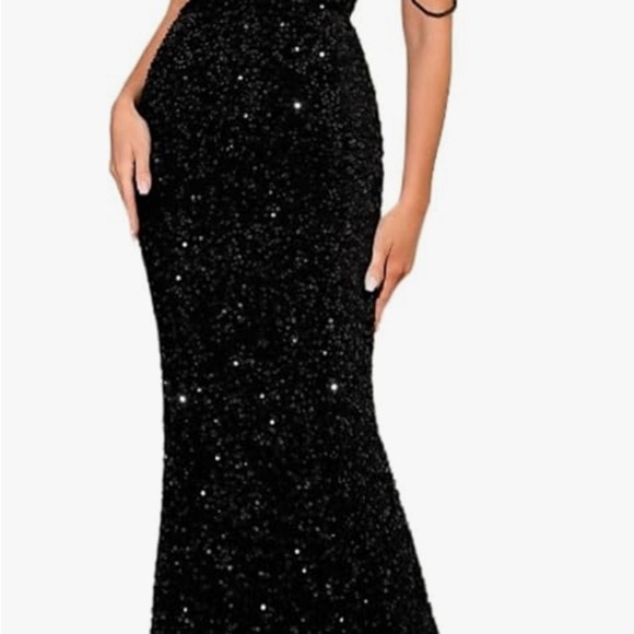 LOVE&LEMONADE One Shoulder Beaded Fringe Sequin lined Mermaid Dress.Size XL. - Picture 14 of 16